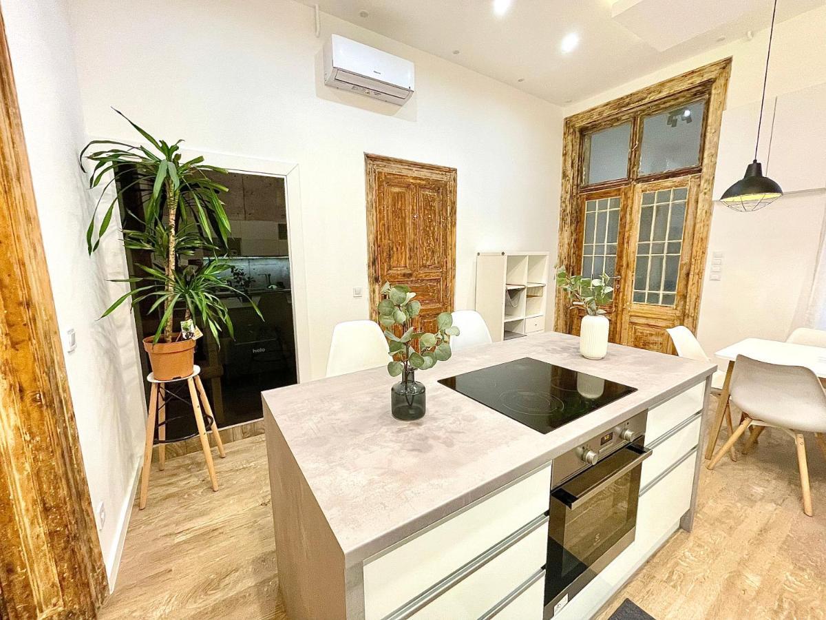 Dream Romance Residency - Finnish Sauna بودابست المظهر الخارجي الصورة
