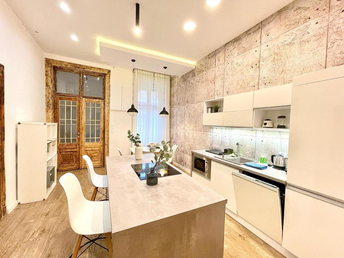 Dream Romance Residency - Finnish Sauna بودابست المظهر الخارجي الصورة